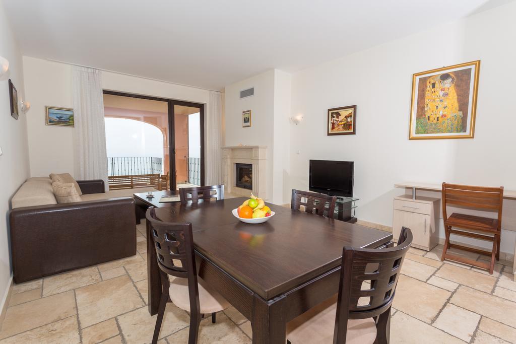 Two-Bedroom Apartment Balcony Partial Sea View