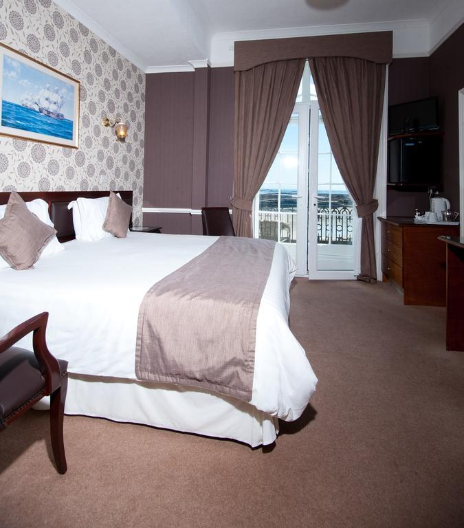 Superior Double or Twin Room with Sea View
