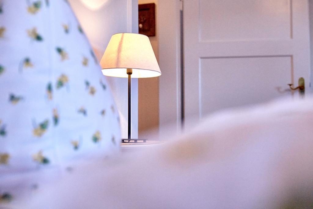 Small Double Room,266557741:JPEG
