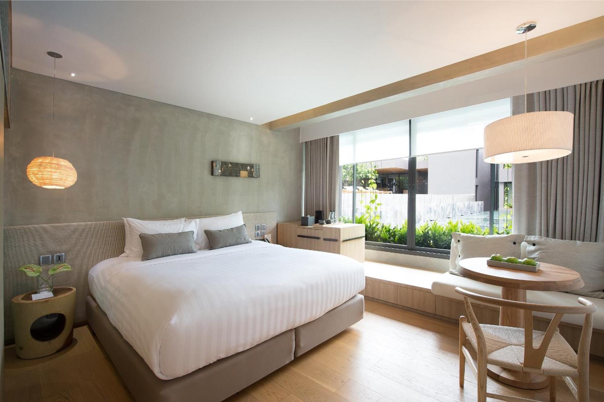 Superior King Room