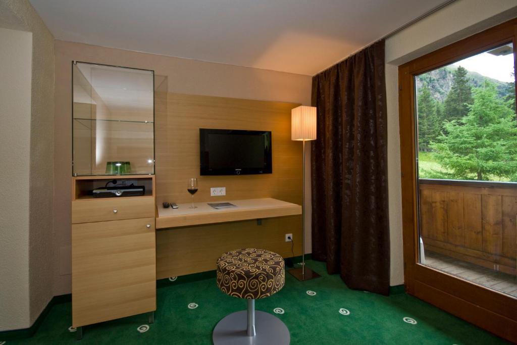 Suite with Balcony