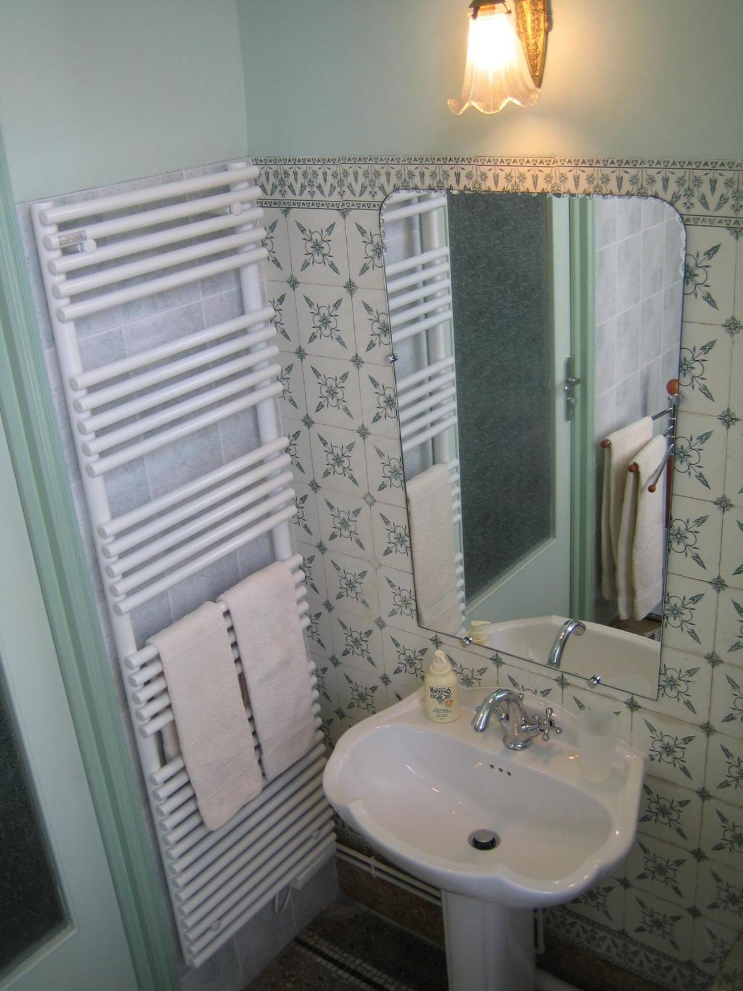 Studio Supérieur avec Vue sur le Jardin (2 Adultes)