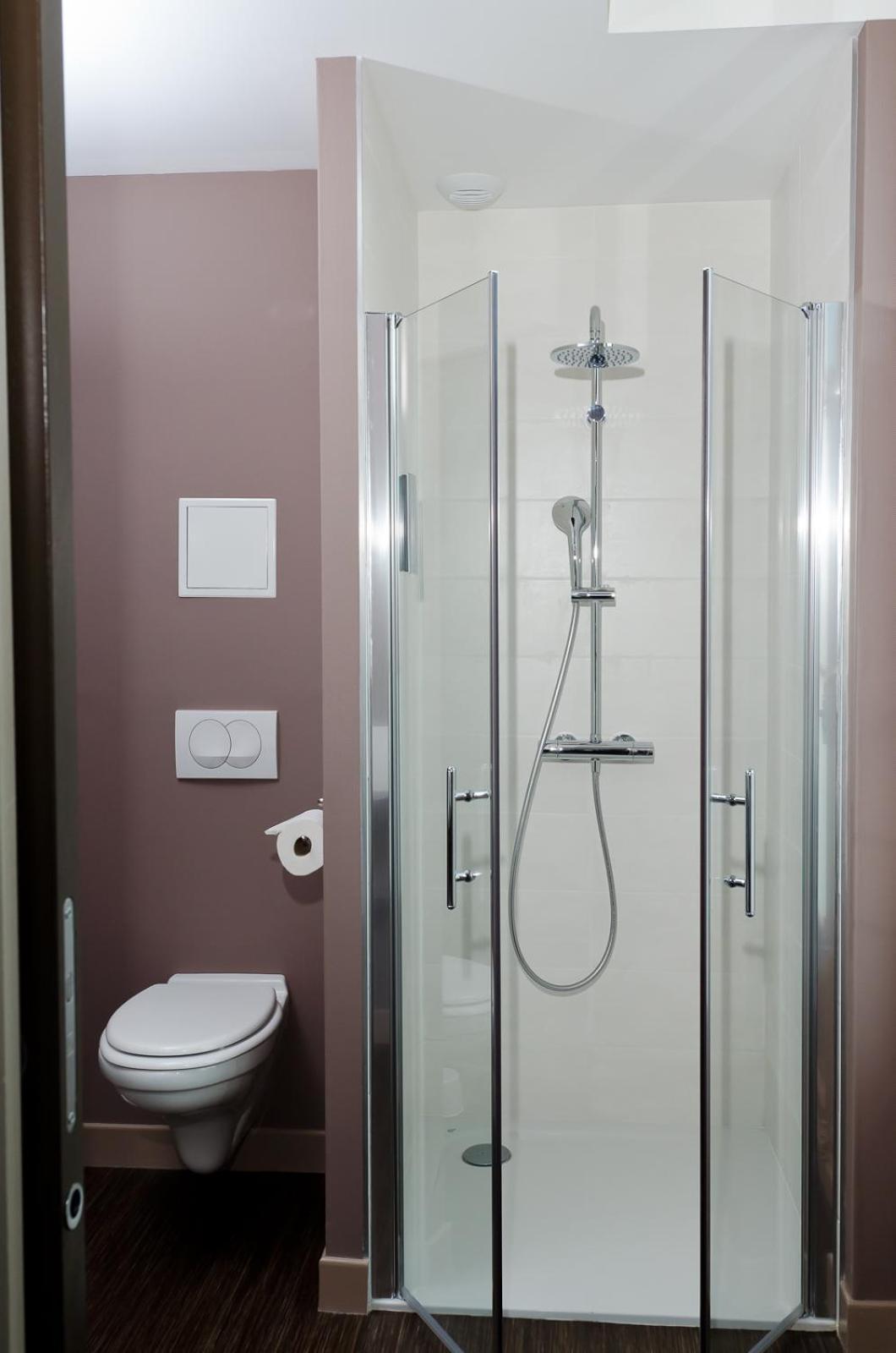 Family Suite,1317986737:JPEG