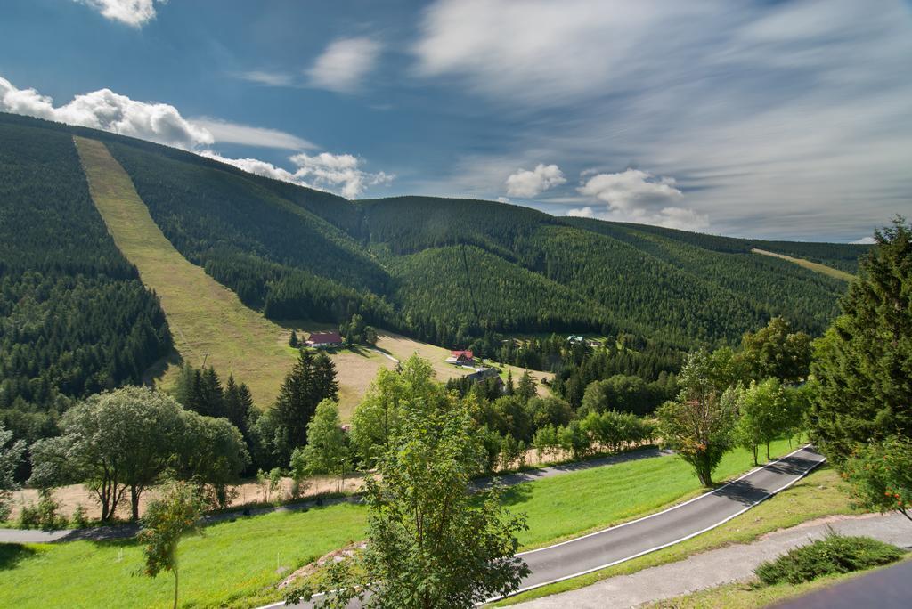 Doppelzimmer mit Bergblick