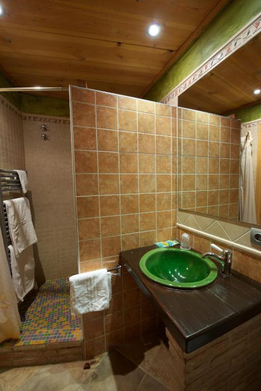 Single Room,510022374:JPEG