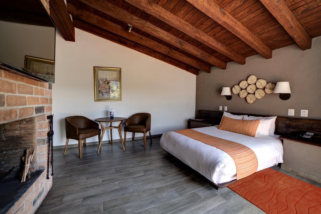 Superior King Room