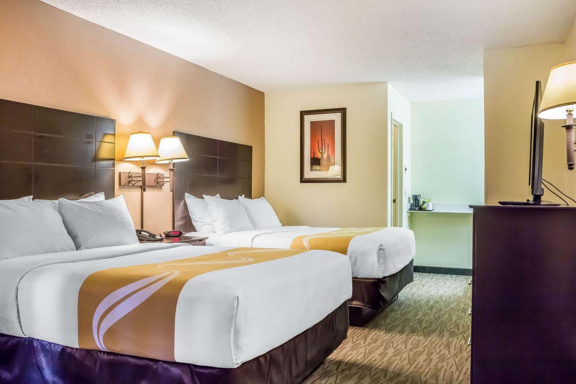 Queen Room Two Queen Beds