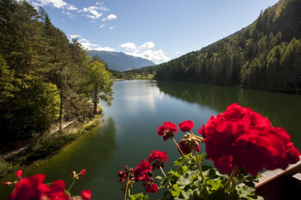 Superior Double Room with Lake View