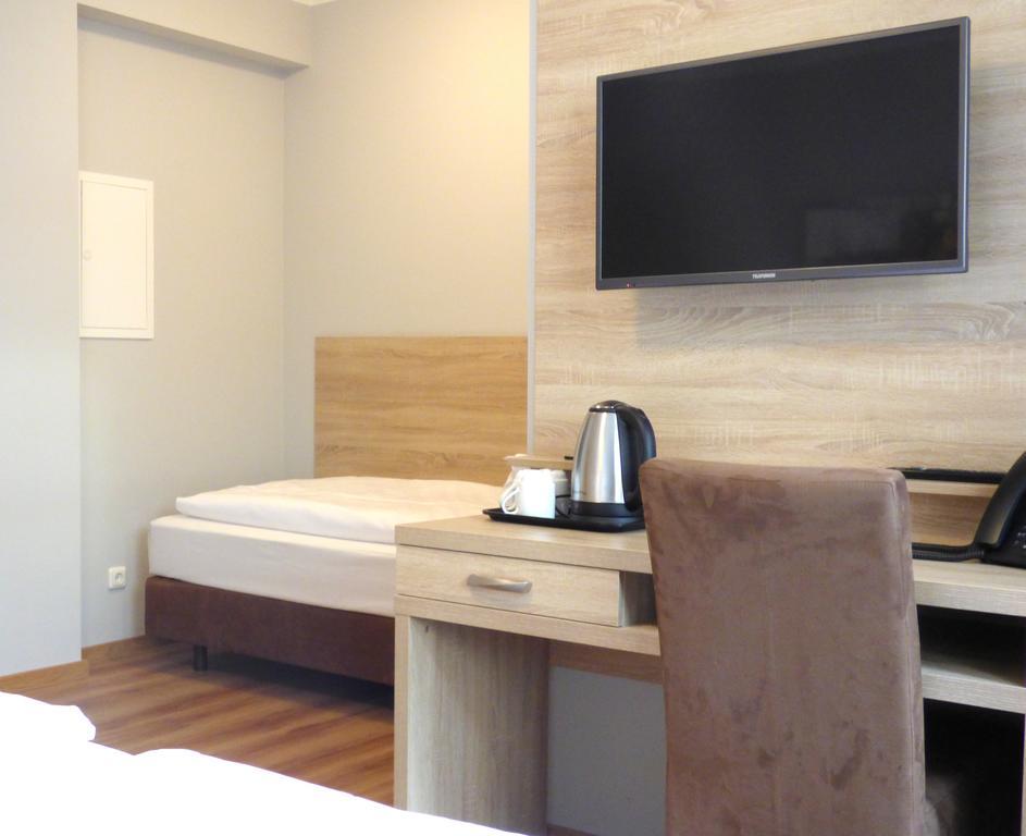 Comfort Triple Room