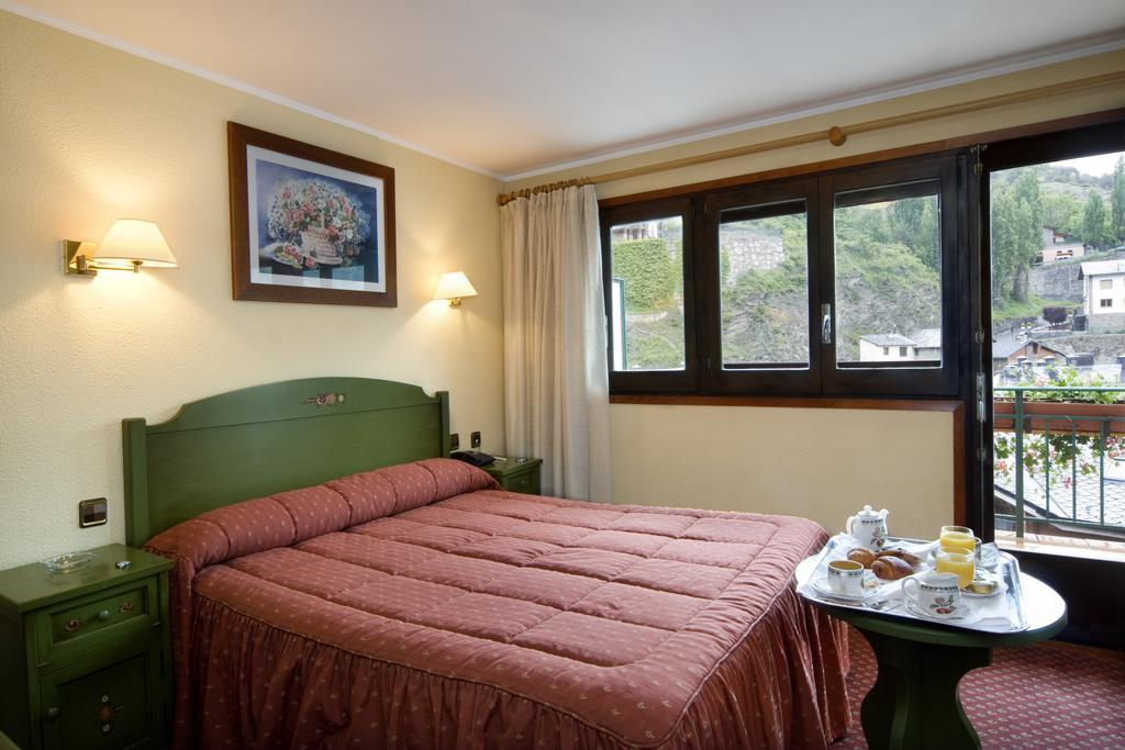 Double Room Garden View