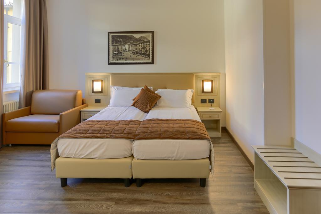 Budget Double or Twin Room Back View,688114032:JPEG