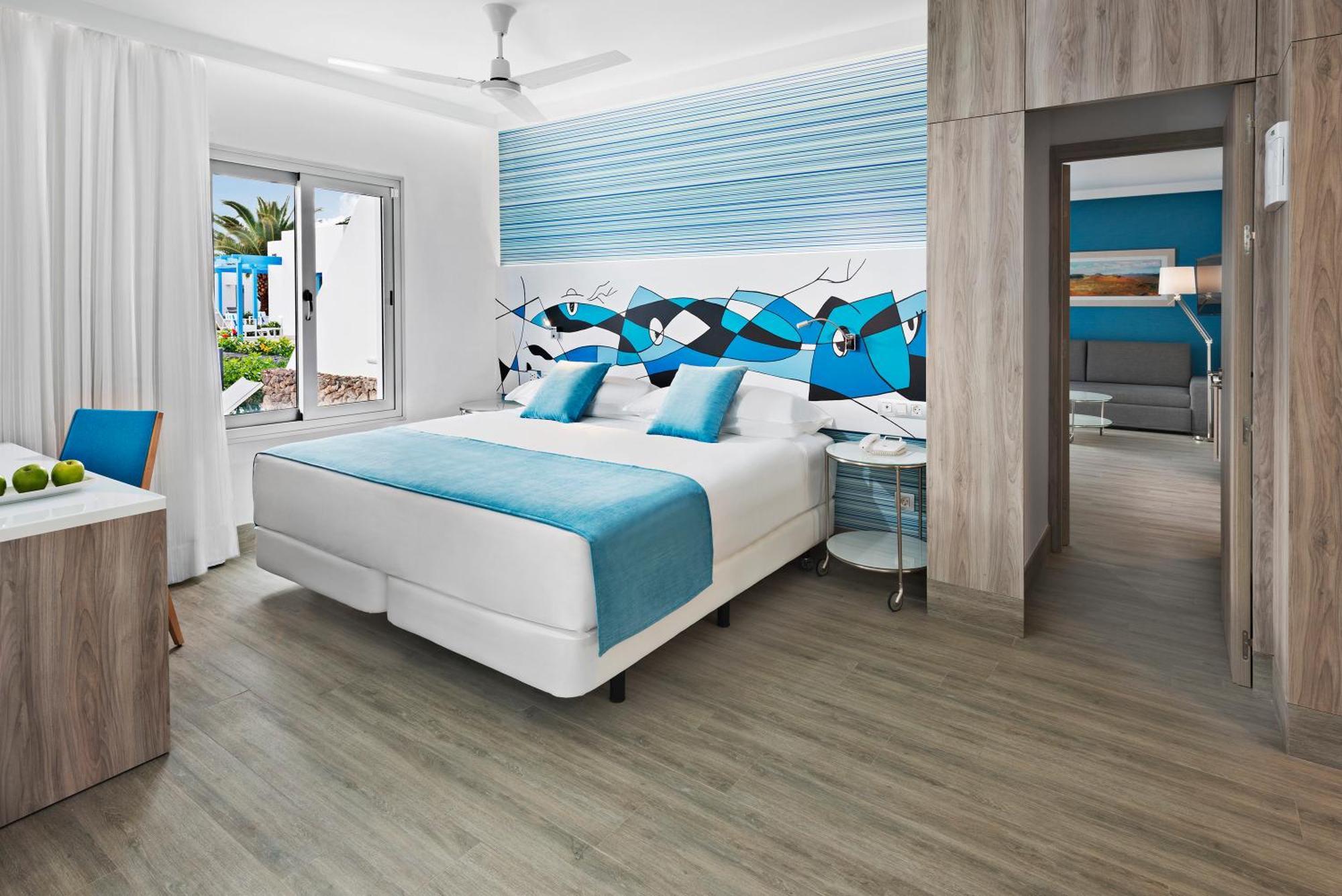 Suite Júnior Familiar Superior (4 Adultos + 4 Crianças)
