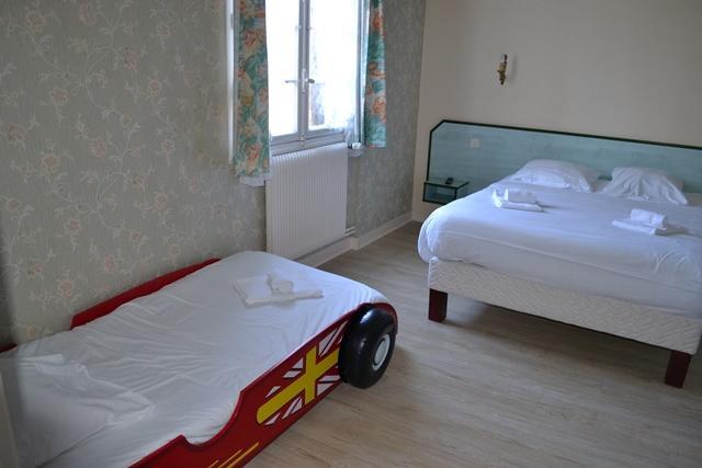 Triple Room,374970607:JPEG