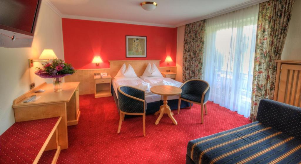 Classic Double Room,37771408:JPEG