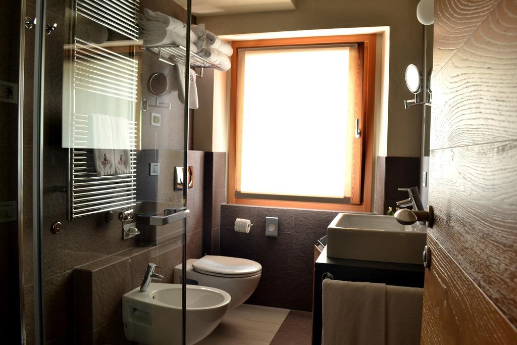 Junior Suite,377112130:JPEG
