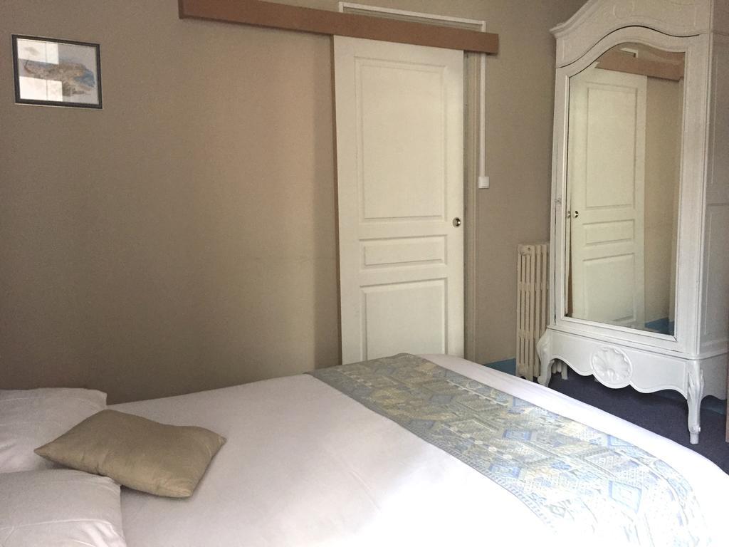 Small Single Room