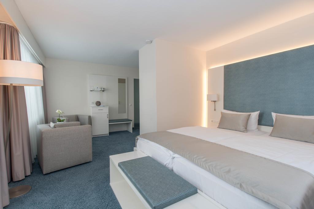 Chambre Double – Vue sur Lac
