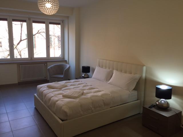 Double Room,381140524:JPEG