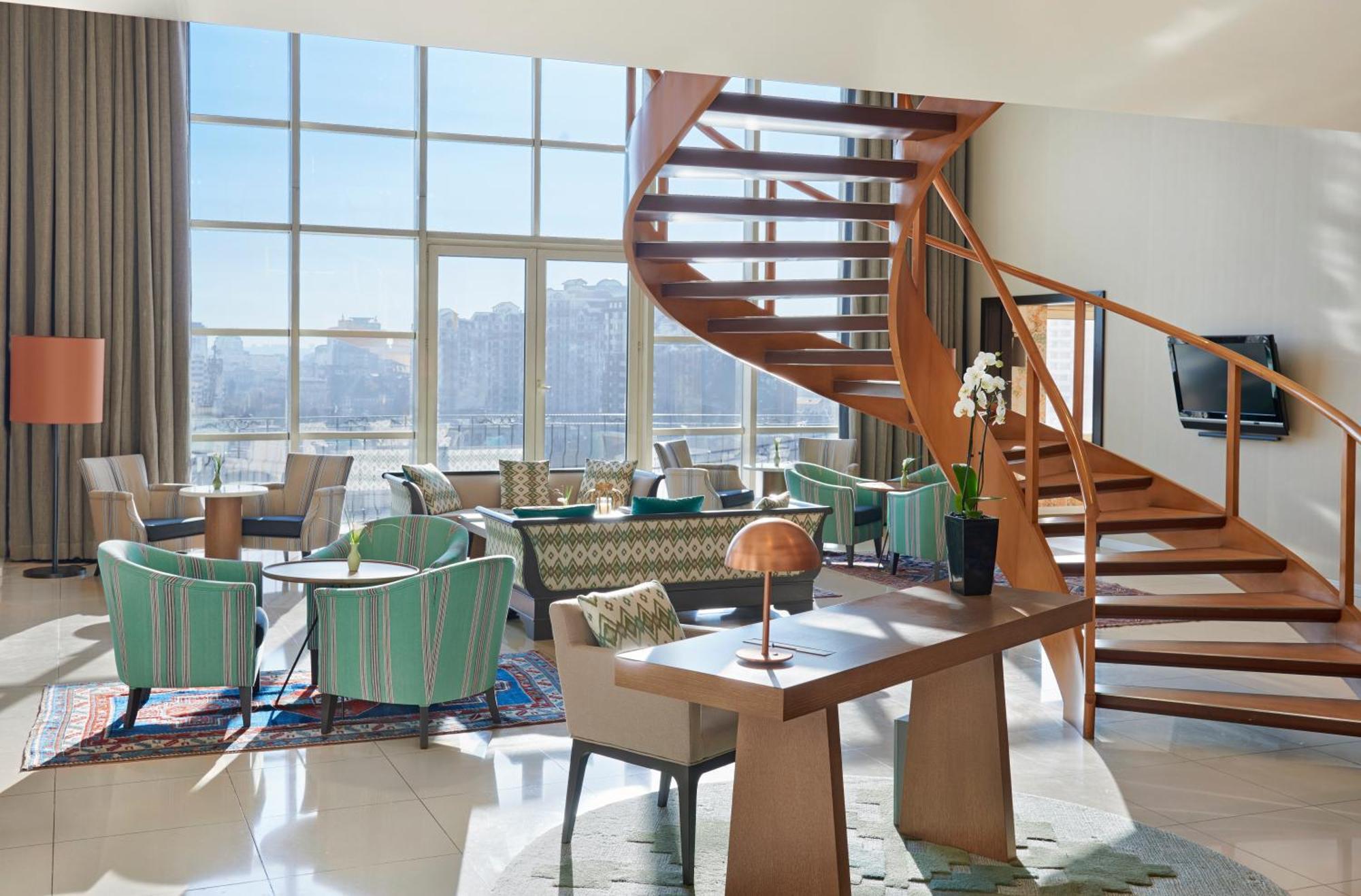 Executive Suite