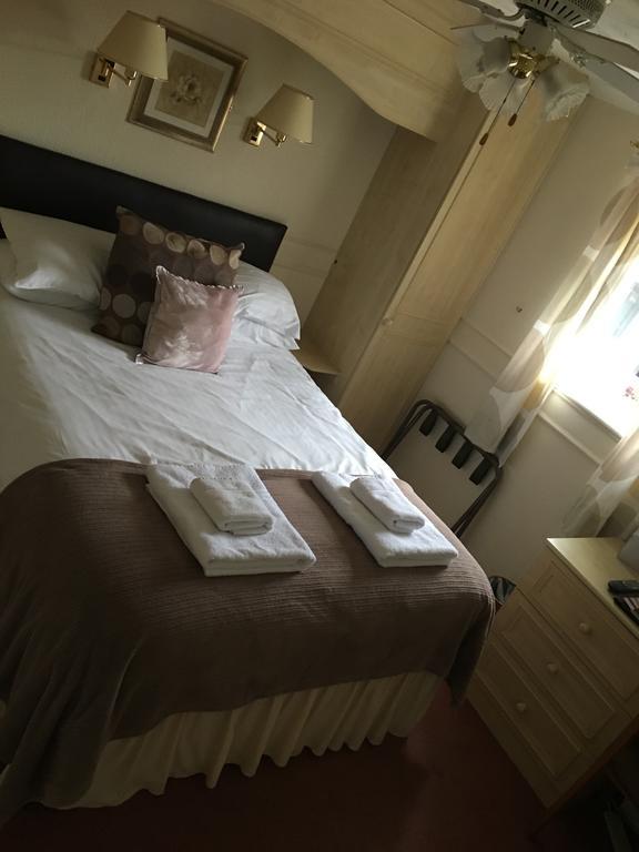 Compact Double Room