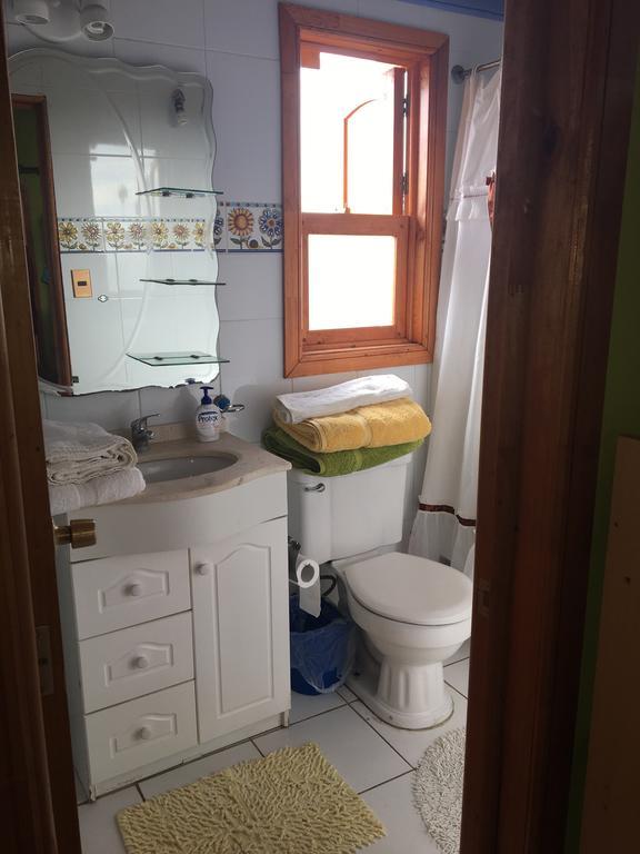 Studio 2 (1-4 People)