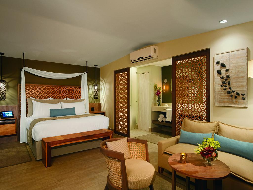 Preferred Club Bungalow Suite King Ocean View