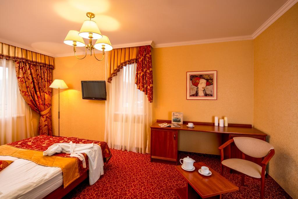 Double Room Balcony,399188949:JPEG