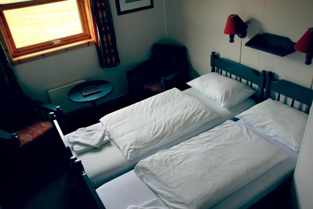 Tweepersoonskamer met 2 Aparte Bedden