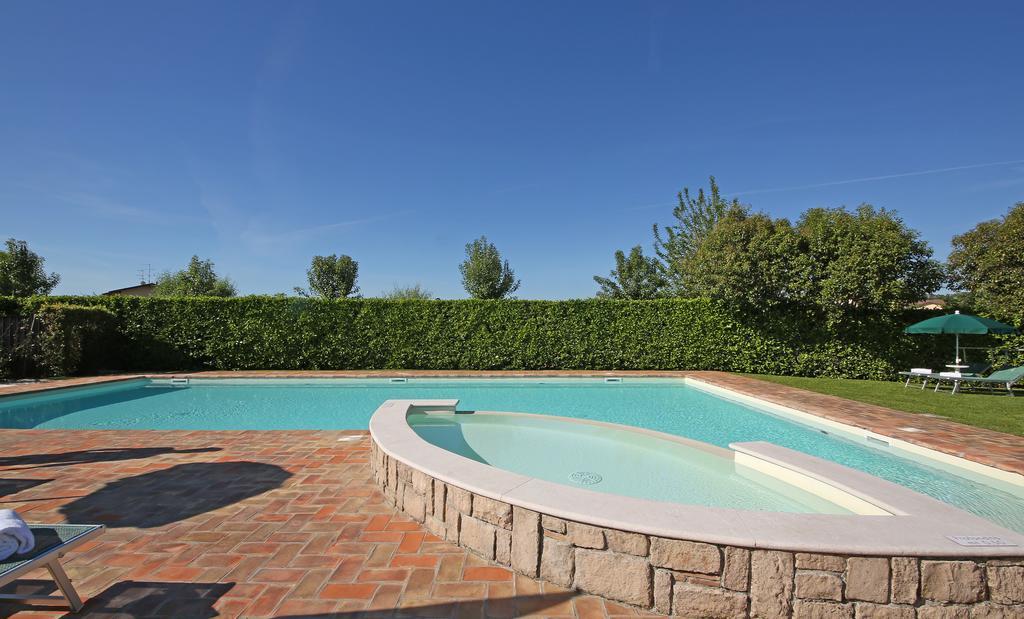 Appartamento con 1 Camera da Letto e con Giardino