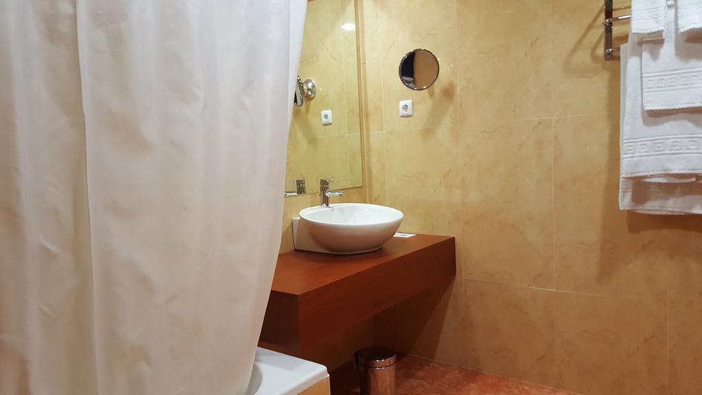 Quarto Duplo