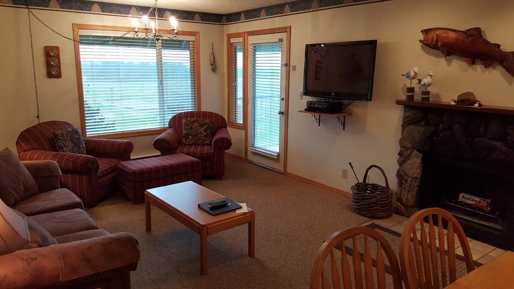 One-Bedroom Apartment - Pet Friendly
