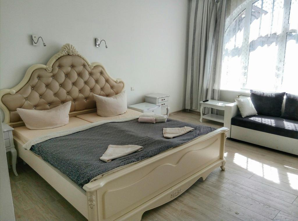 Executive Triple Room