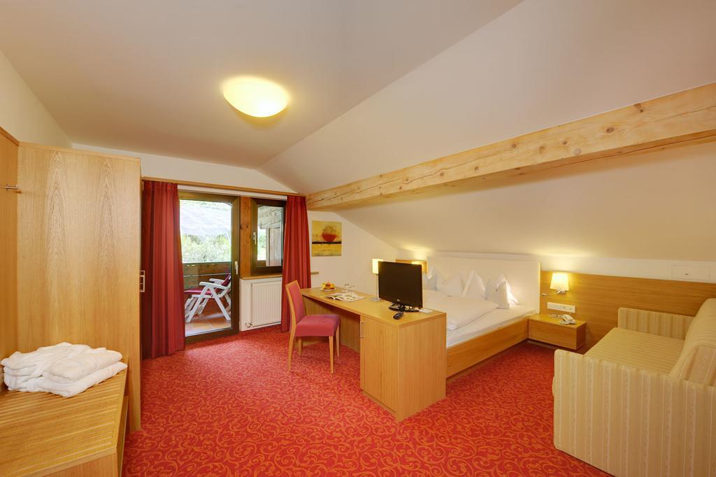 Double Room with Balcony (2 Adults + 1 Child)