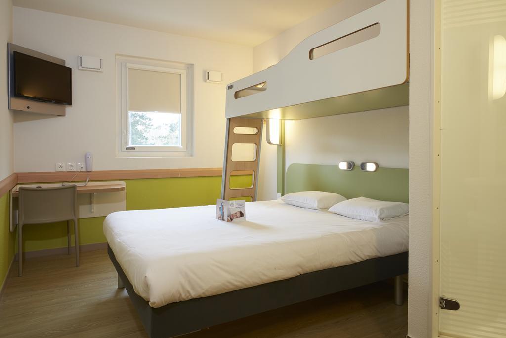 Standard Triple Room,1717110587:JPEG