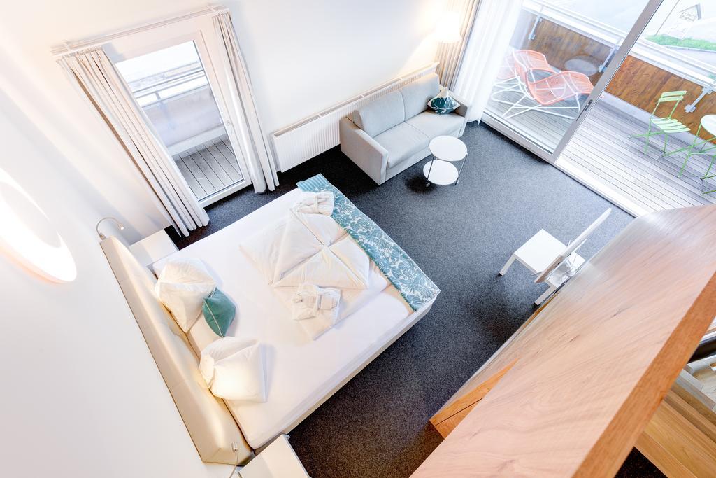 Deluxe Suite mit Kingsize-Bett und Infrarotsauna