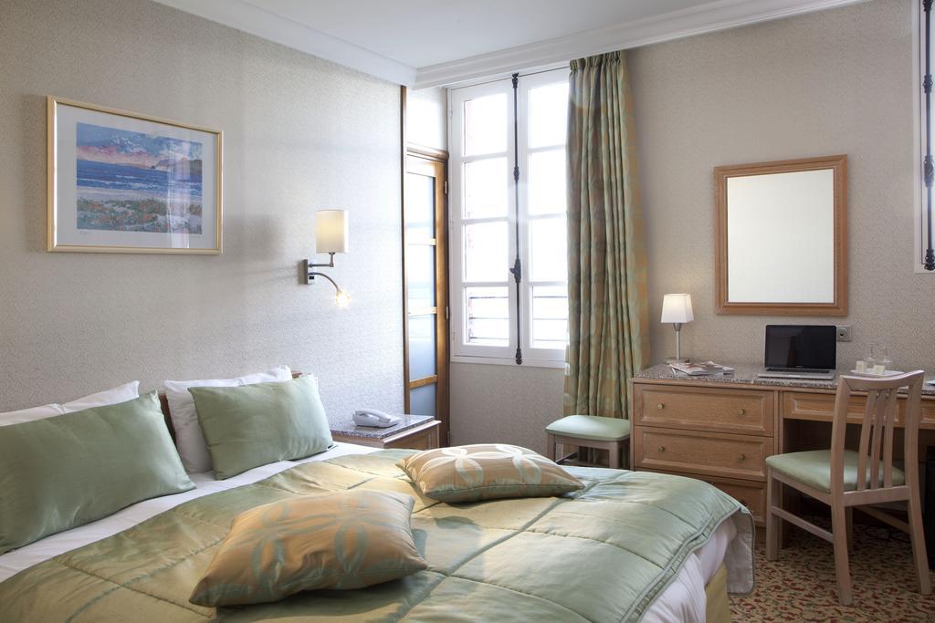 Chambre Lits Jumeaux - Vue sur Mer