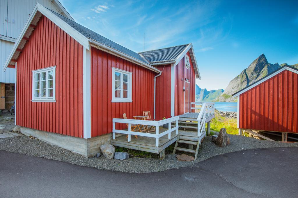 Traditional One-Bedroom Cottage,1589514878:JPEG
