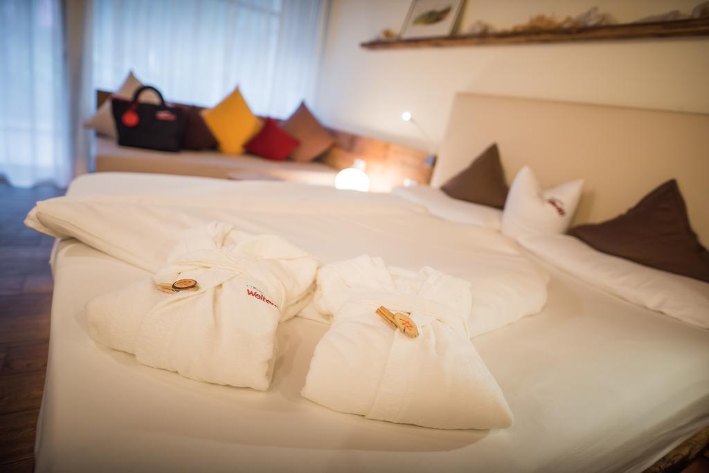 Double Room,338619061:JPEG