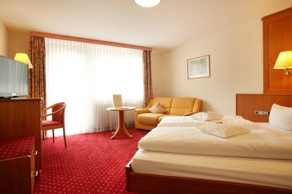 Double Room Schwarzwald Black Forest,1180754230:JPEG