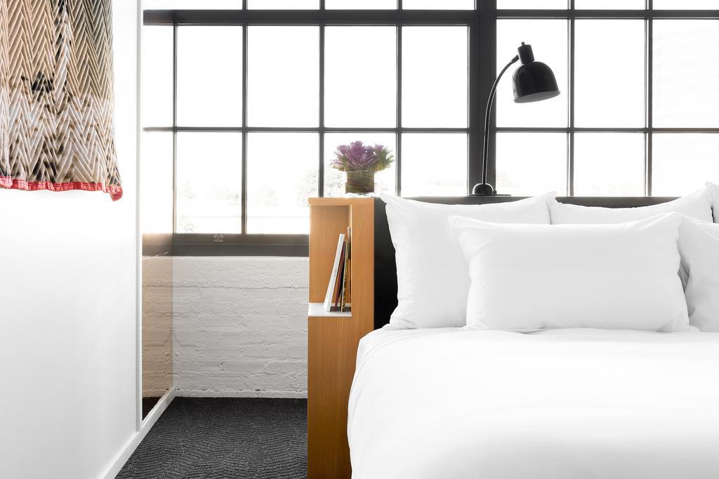 Deluxe Loft Suite