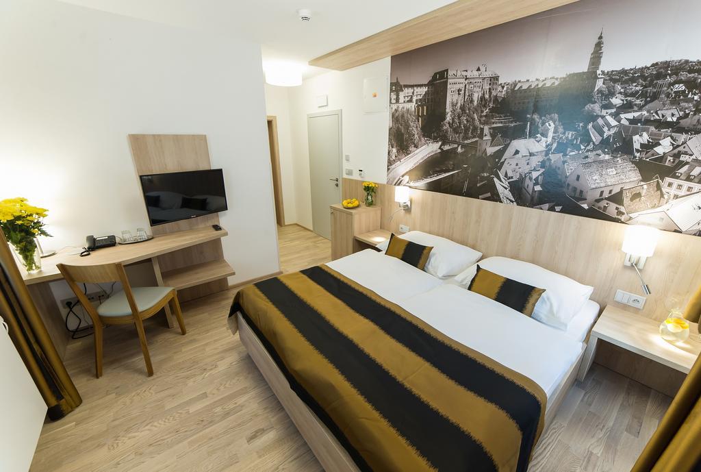 Deluxe Doppelzimmer mit Flussblick