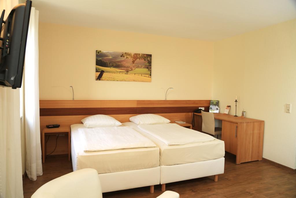 Standard Doppel- oder Zweibettzimmer