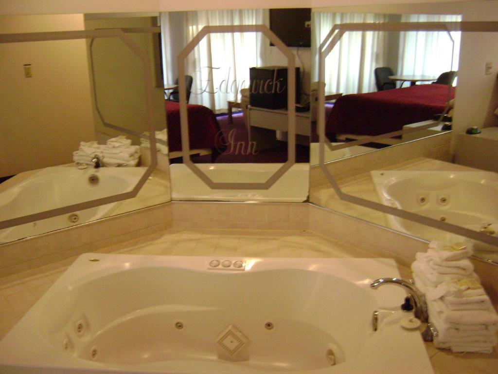 Suite Whirlpool