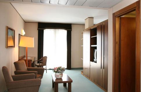 Suite with Spa Access