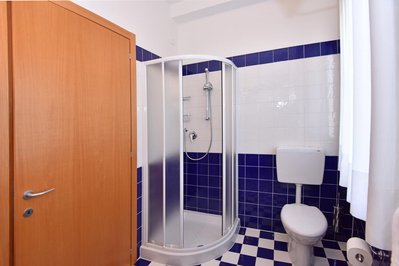 Appartamento Superior con 2 Camere da Letto e Vista Mare Parziale (6 Adulti)