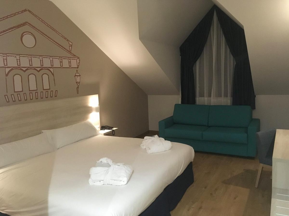 Superior Queen Room Spa Access,1661131780:JPEG