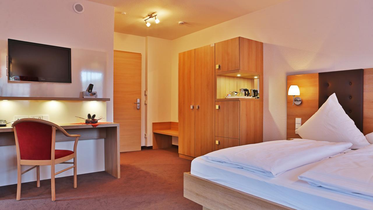 Standard Double Room,831614207:JPEG