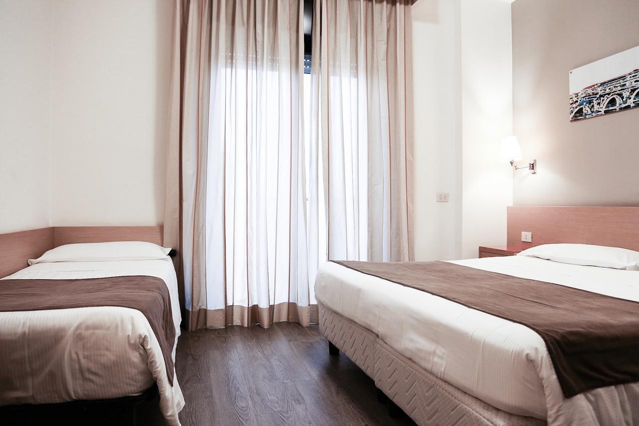 Triple Room Balcony
