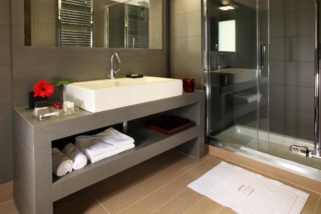 Standard Double Room Ground Floor