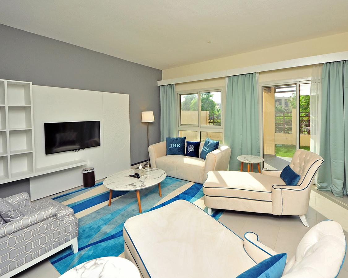 Three Bedroom Villa with Pool